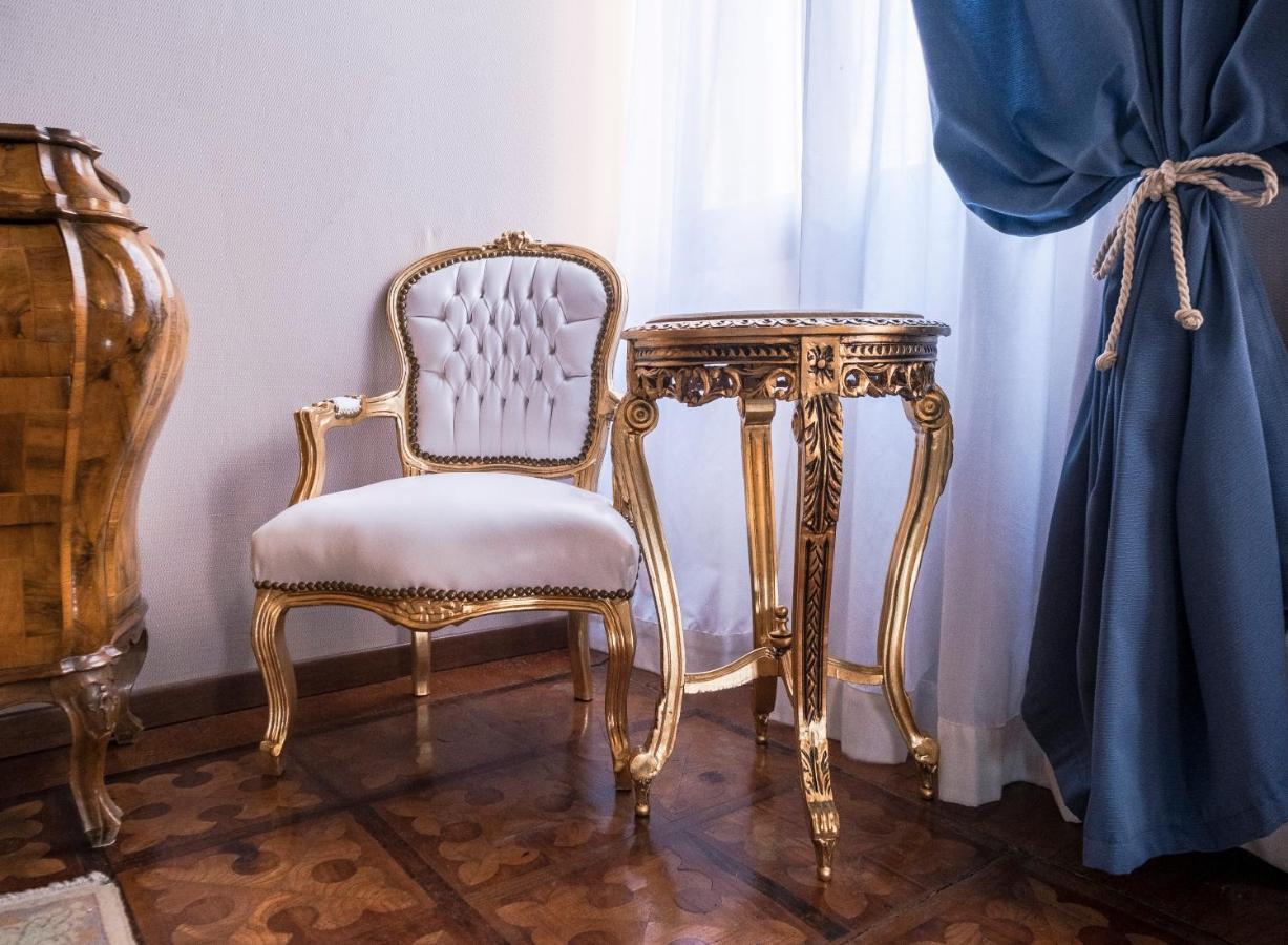 Ca' Lavezzera Affittacamere 2*