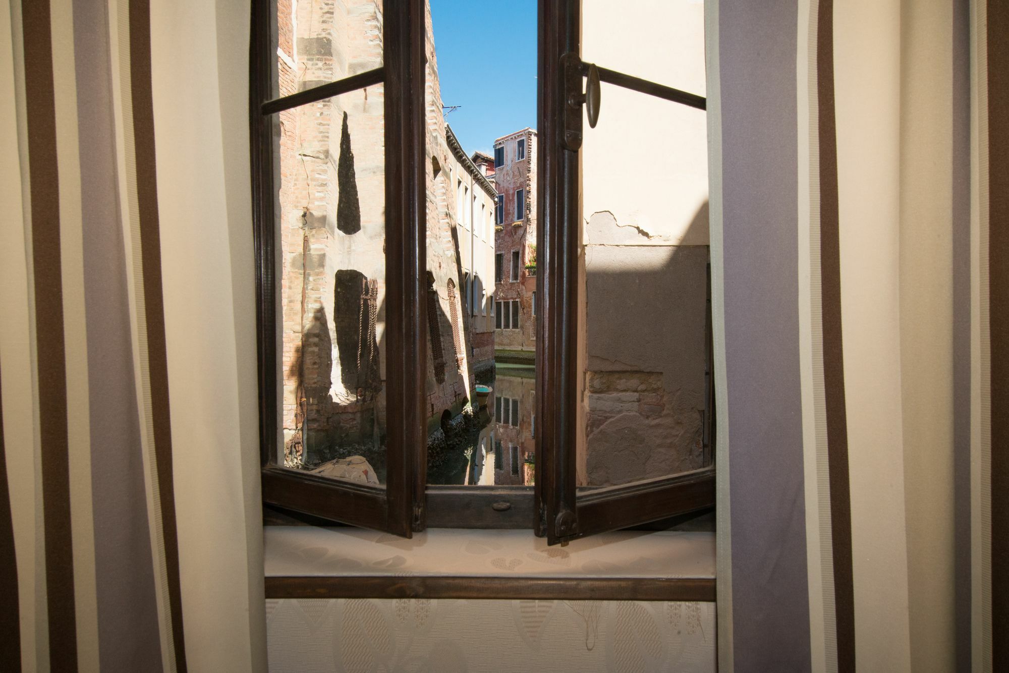 Ca' Lavezzera Gasthuis 2*
